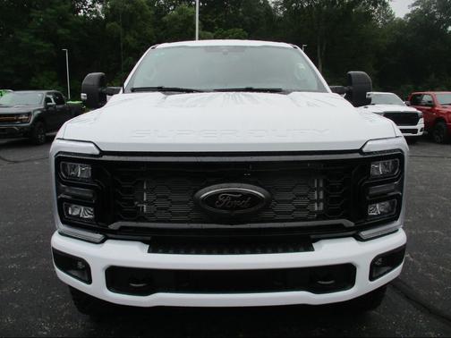Oxford White 2026 Ford F-250