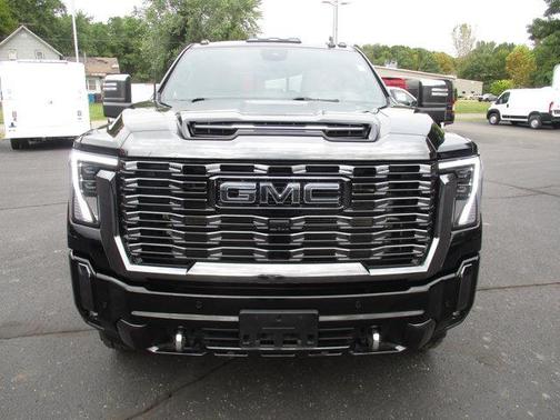 2024 GMC Sierra 3500 Denali