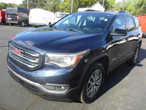 2017 GMC Acadia SLE-2