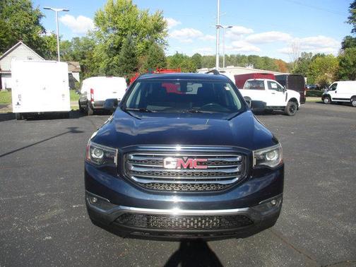 2017 GMC Acadia SLE-2