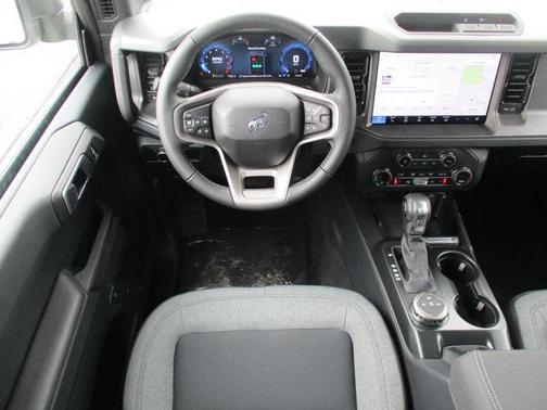 Desert Sand 2026 Ford Bronco Big Bend