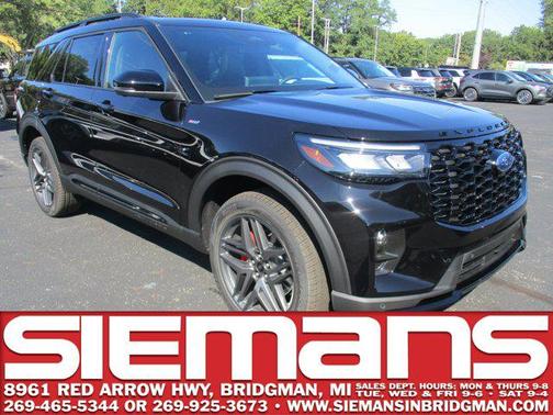 2025 Ford Explorer ST-Line