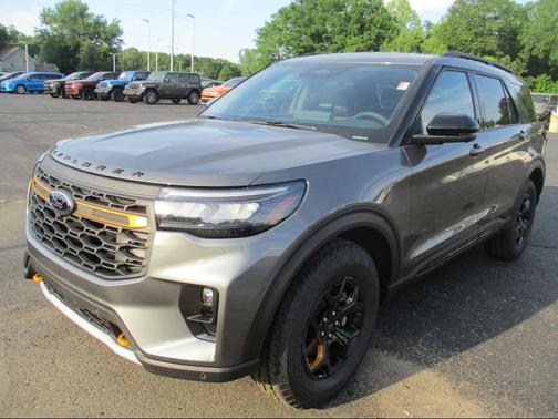 Carbonized Gray Metallic 2026 Ford Explorer Tremor