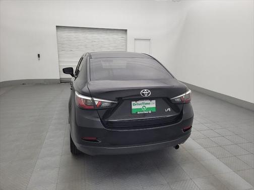 2017 Toyota Yaris iA Base