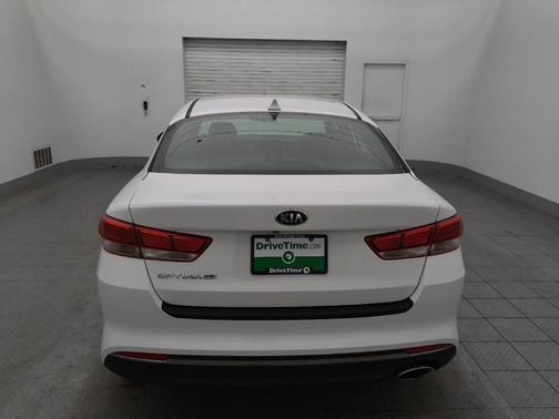 2017 Kia Optima LX