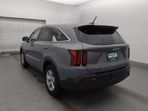 2022 Kia Sorento LX