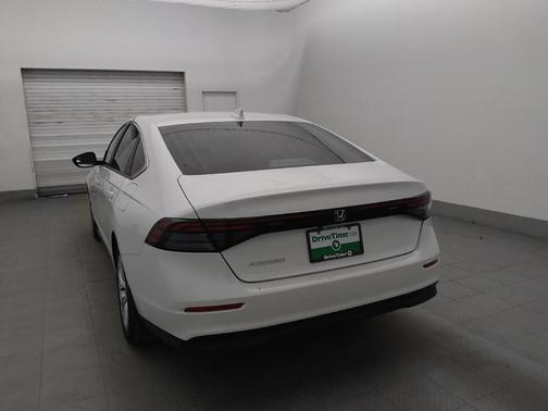 Platinum White Pearl 2024 Honda Accord LX 1.5T