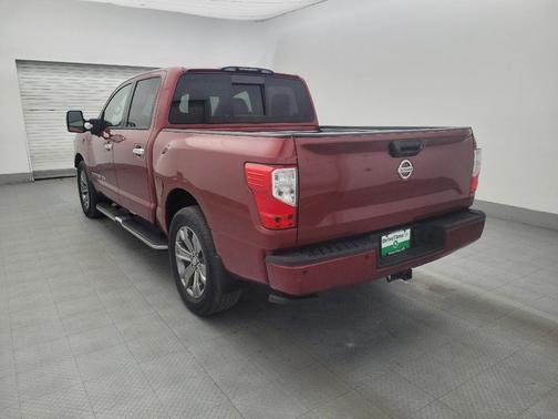 2018 Nissan Titan SV