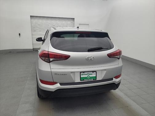 2018 Hyundai TUCSON SE