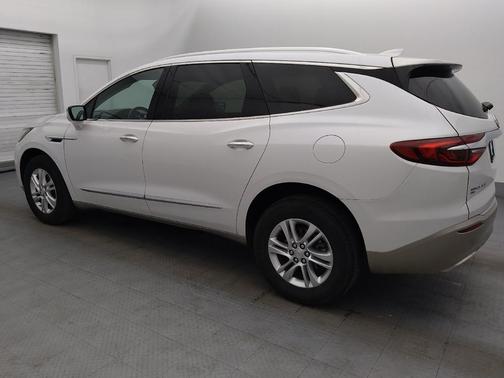 White Frost Tricoat 2021 Buick Enclave AWD Essence