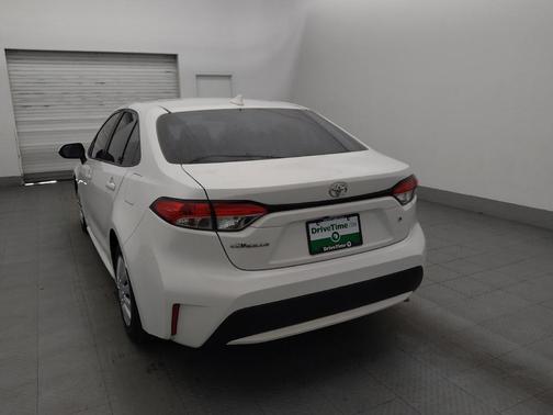 Super White 2020 Toyota Corolla L