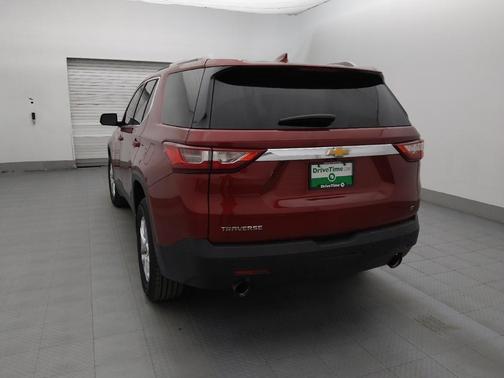 2018 Chevrolet Traverse LT Cloth