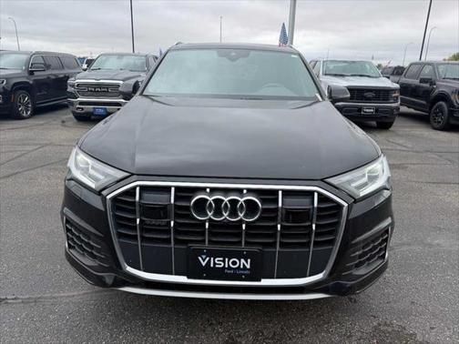 2021 Audi Q7 45 Premium Plus