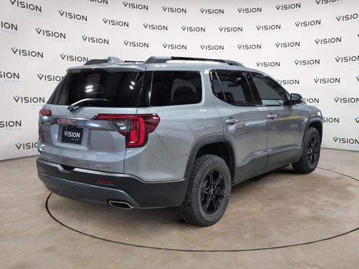 2023 GMC Acadia AWD AT4