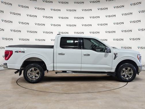 Oxford White 2023 Ford F-150 XLT 4WD SuperCrew 5.5' Box
