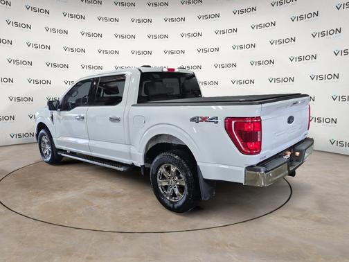 Oxford White 2023 Ford F-150 XLT 4WD SuperCrew 5.5' Box