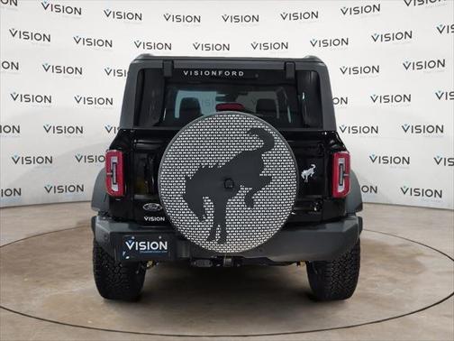 2025 Ford Bronco Outer Banks 4 Door 4x4