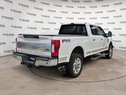 2019 Ford F-250 Platinum 4WD Crew Cab 6.75' Box