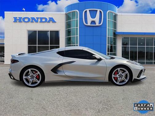 2023 Chevrolet Corvette Stingray w/2LT