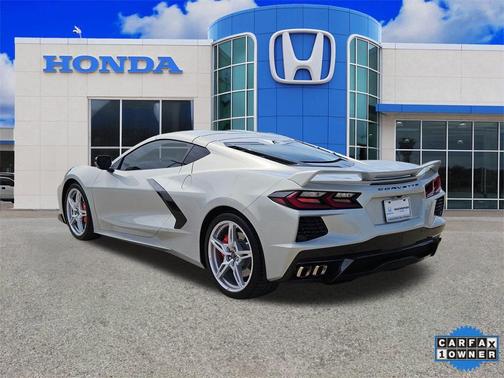 2023 Chevrolet Corvette Stingray w/2LT
