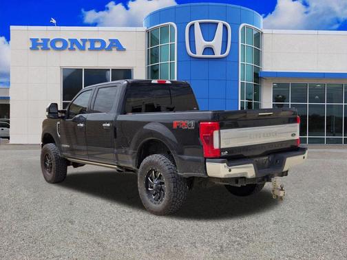 Agate Black Metallic 2019 Ford F-350 King Ranch
