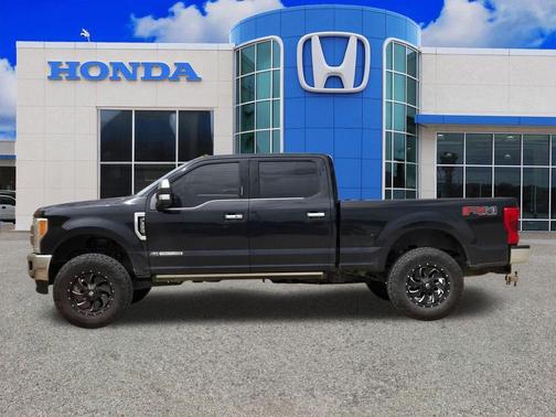 Agate Black Metallic 2019 Ford F-350 King Ranch
