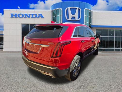 2021 Cadillac XT5 Premium Luxury