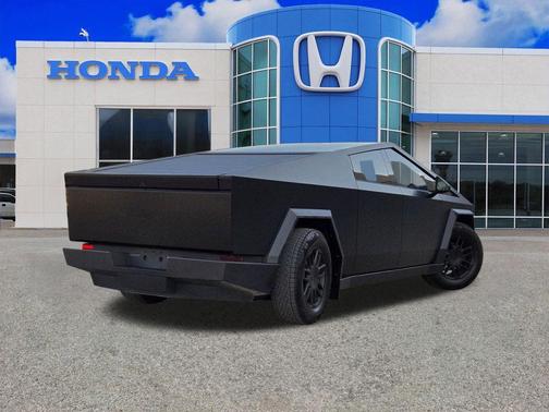 Stainless Steel 2025 Tesla Cybertruck Base