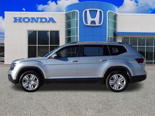 2019 Volkswagen Atlas 3.6L SE w/Technology