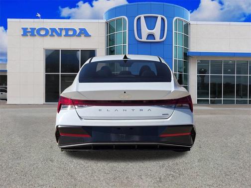 2025 Hyundai ELANTRA HEV Limited