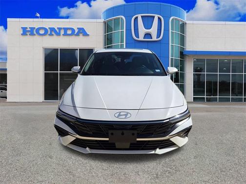 2025 Hyundai ELANTRA HEV Limited