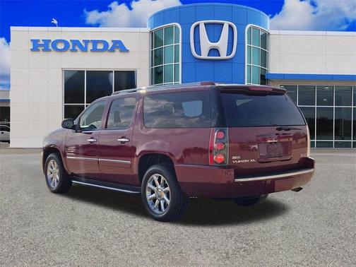 2009 GMC Yukon XL 1500 Denali