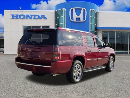 2009 GMC Yukon XL 1500 Denali