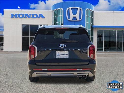 2024 Hyundai PALISADE Limited