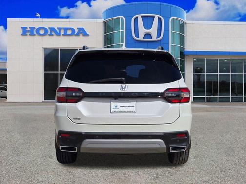 2023 Honda Pilot Elite