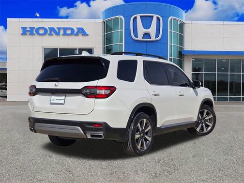 2023 Honda Pilot Elite