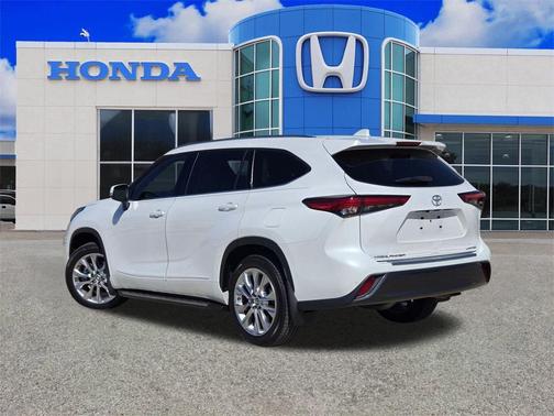 2023 Toyota Highlander Limited