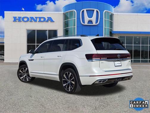 2024 Volkswagen Atlas 2.0T SEL Premium R-Line