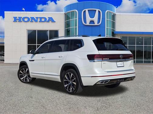 2024 Volkswagen Atlas 2.0T SEL Premium R-Line
