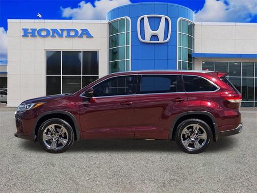 2019 Toyota Highlander Limited Platinum