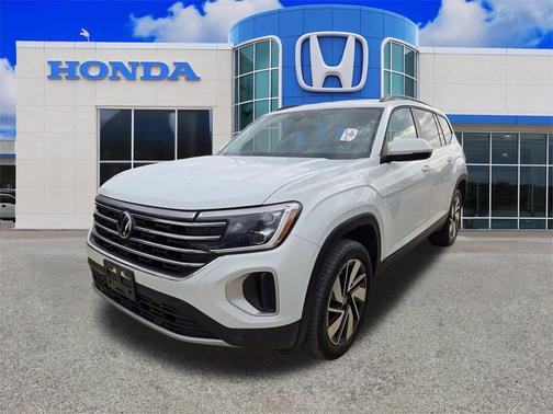 2024 Volkswagen Atlas 2.0T SE