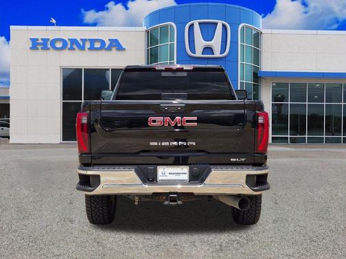 Onyx Black 2025 GMC Sierra 2500 SLT