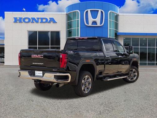 Onyx Black 2025 GMC Sierra 2500 SLT