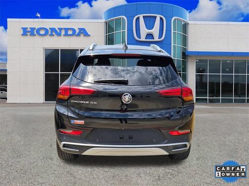 2022 Buick Encore GX Select