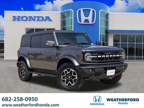 Gray Metallic 2024 Ford Bronco Outer Banks