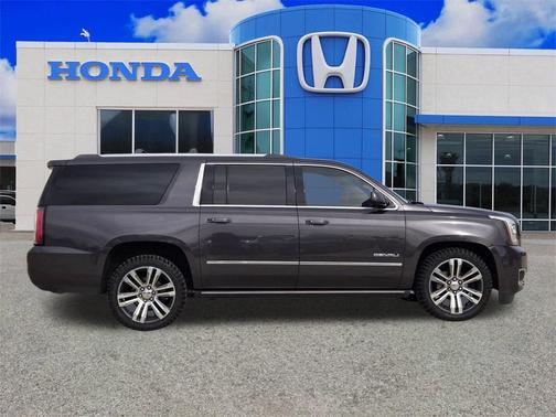 2018 GMC Yukon XL Denali