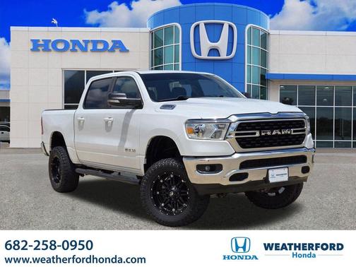 Bright White Clearcoat 2022 RAM 1500 Big Horn