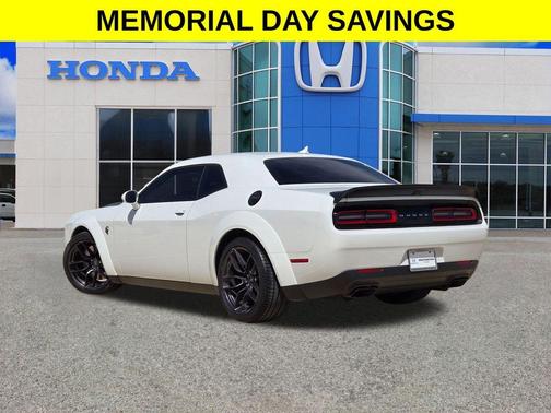 White Knuckle Clearcoat 2019 Dodge Challenger SRT Hellcat