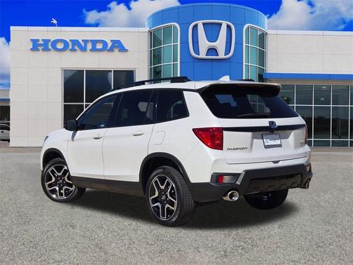 2023 Honda Passport Elite