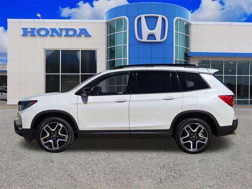 2023 Honda Passport Elite